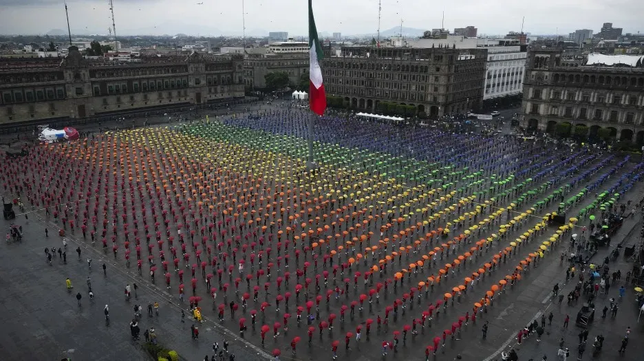 LGBTQ+ activists gather in Mexico City to create “world’s largest human LGBTQ+ flag”