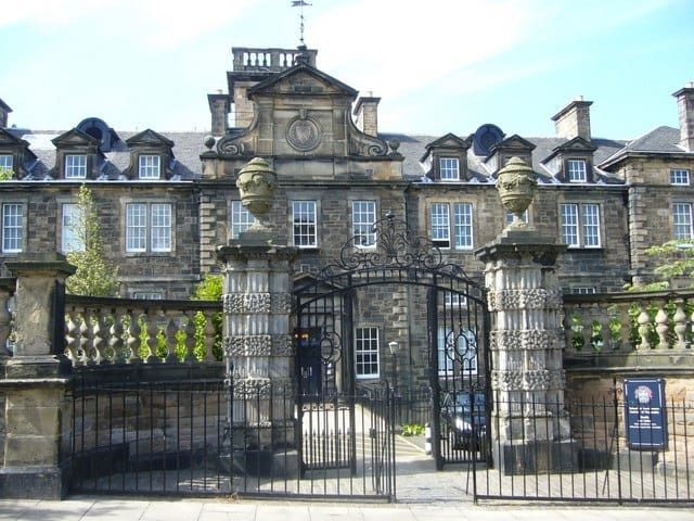 University of Edinburgh axes queer and trans course