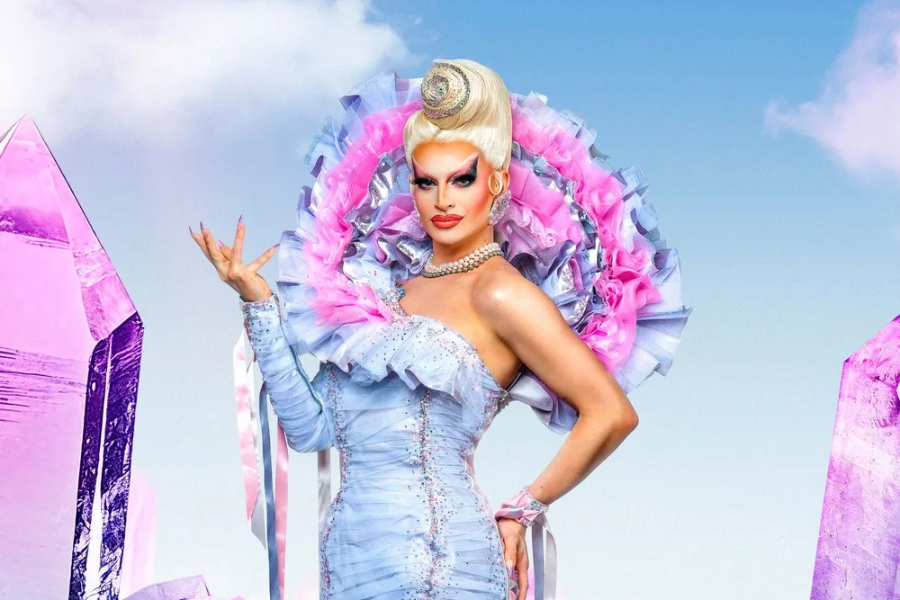 Viola, star of RuPaul's Drag Race s7, to host Kendal Pride 2026
