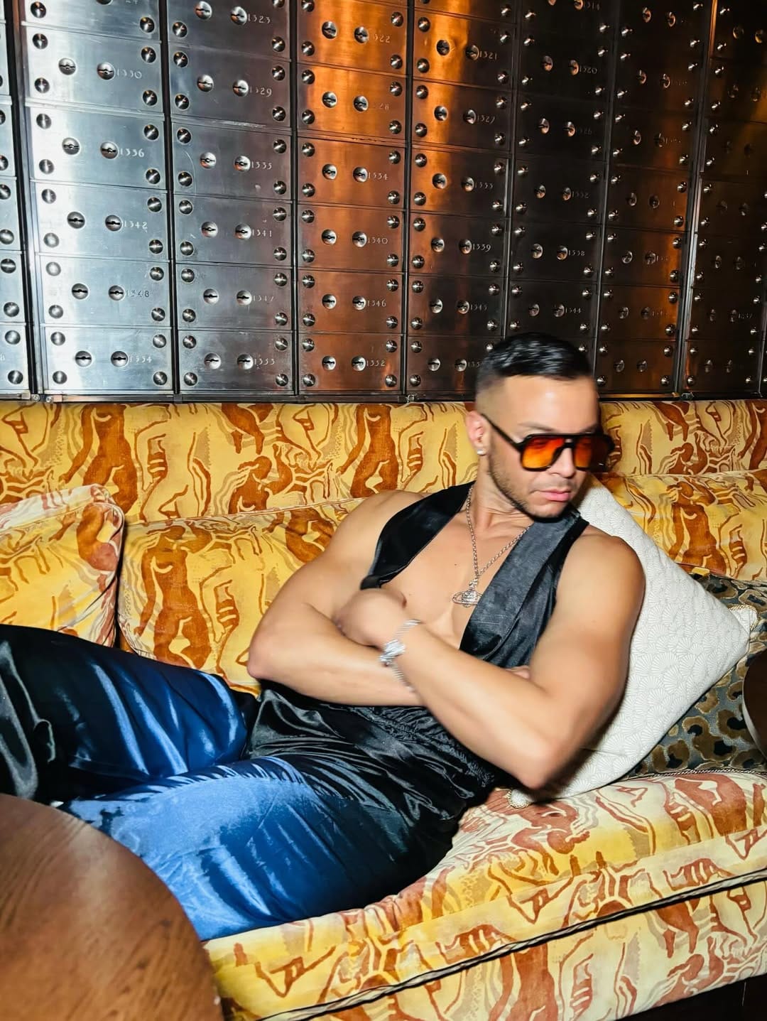 Pop artist Rhian! drops sexy and high-energy dance single, Up & Down