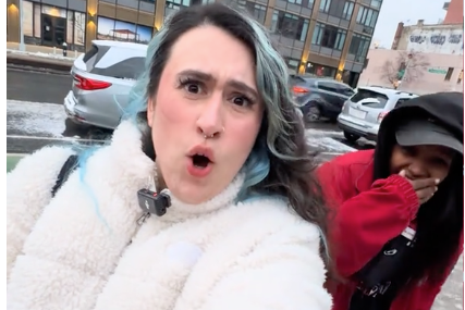 Cheeky lesbian dating app ad sends internet into overdrive