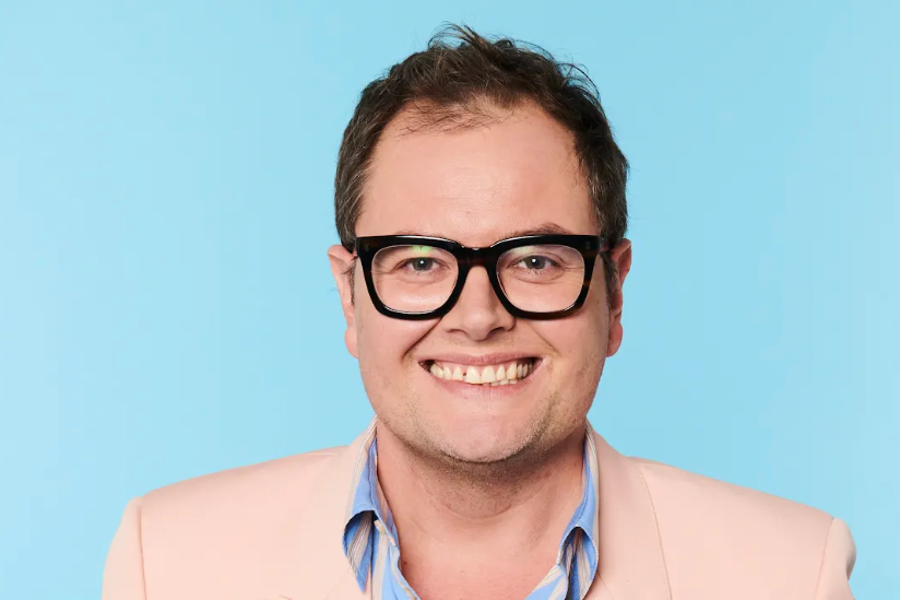 Alan Carr searches for a home fit for Royalty in 'Castle Man' for Disney+