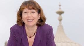 Nancy Platts urges people to sign fire cuts petition