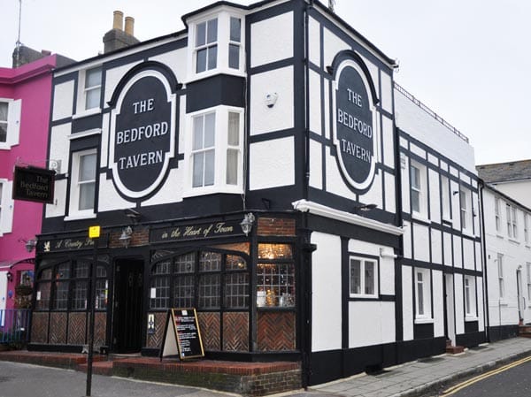 FOOD FREVIEW: Sunday lunch at ‘the country pub in the heart of town’