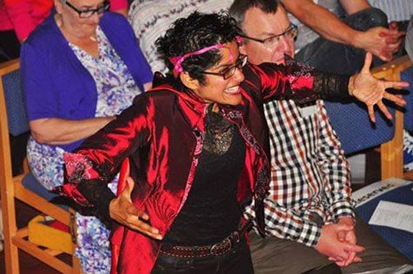 PREVIEW: Aneesa Chaudhry sings love songs