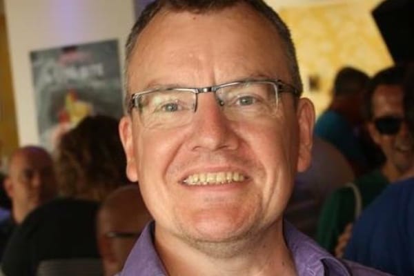 Community activist dies in flat fire