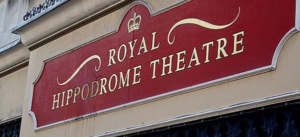 Community theatre calls for volunteers and reviewers