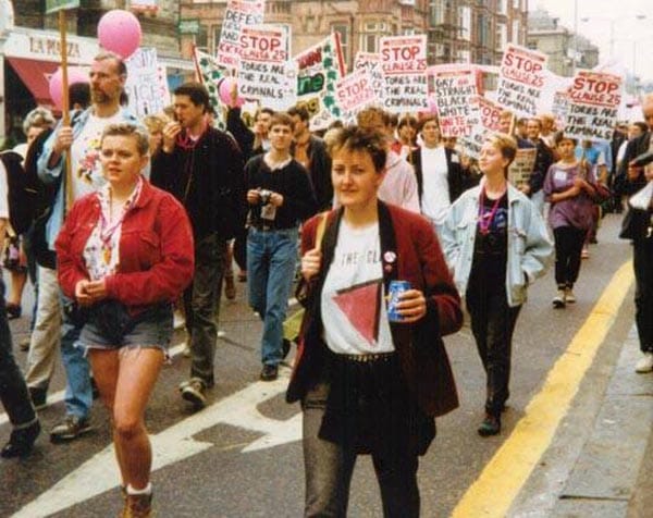 Help an elderly person this Christmas