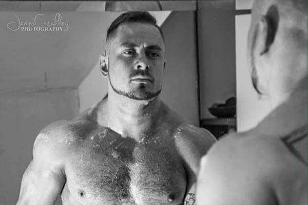 Men for Men, Man Monday special at Queens Arms