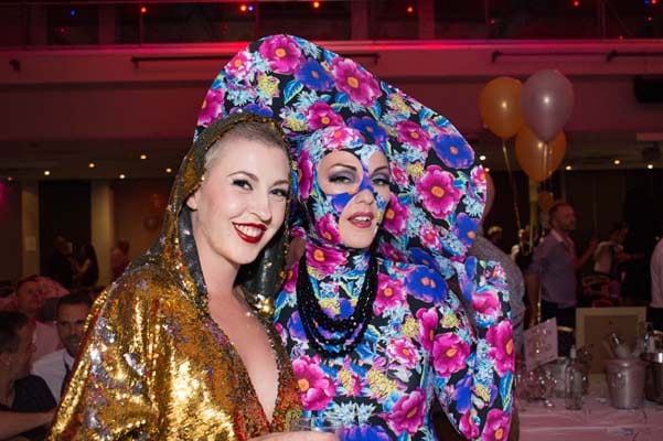 PICTURE DIARY: The Golden Handbags 2018