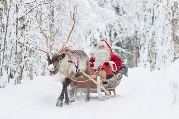 Santa comes to town!