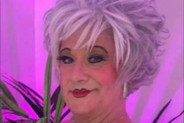 Scene from the Sofa – Five minutes with… Miss Jason