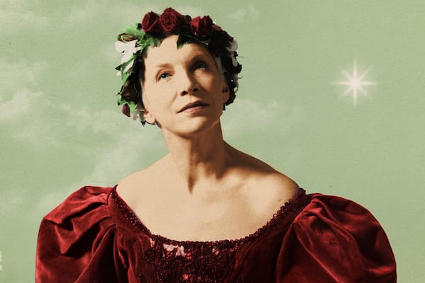 Annie Lennox to re-release remastered version of A Christmas Cornucopia