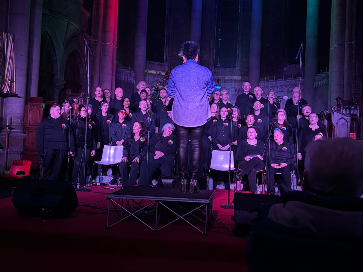 REVIEW: Brighton’s LGBTQ+ mixed choir Rainbow Chorus sparkles at Christmas concert