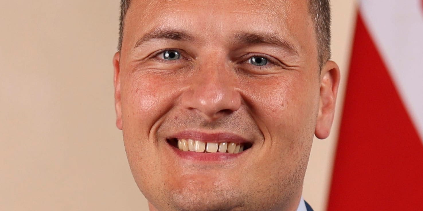 Wes Streeting warns of LGBTQ+ rights rollback... but stands by puberty blocker ban