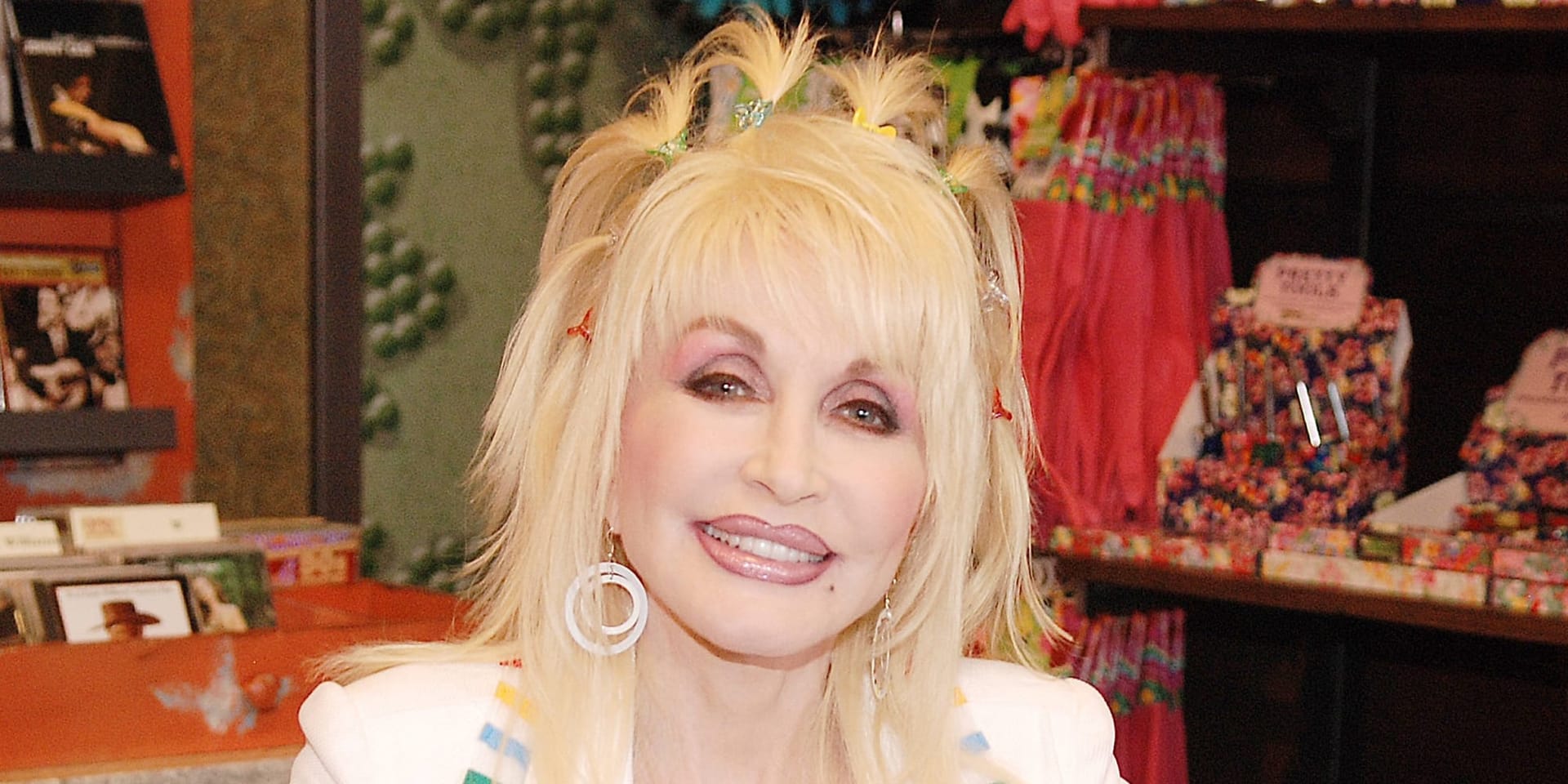 "She stood with our community": Human Rights Campaign pays tribute to Dolly Parton following her death at 80