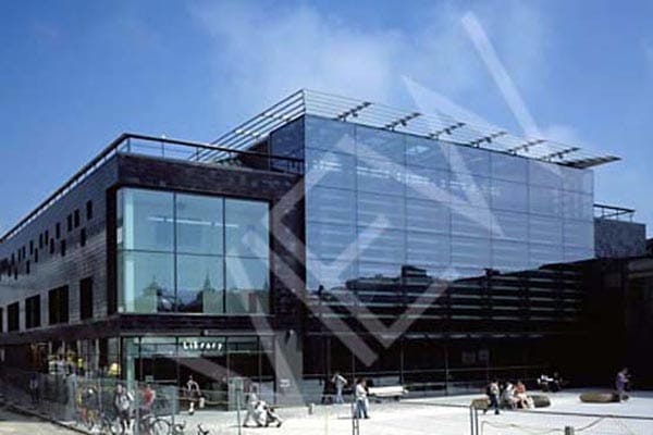 Council set to freeze library charges