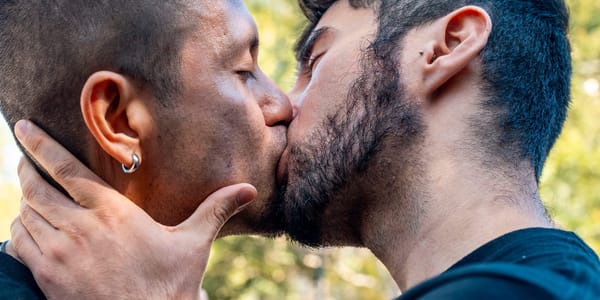 International HIV Kiss-In returns to United States-Mexico border ahead of World AIDS Day