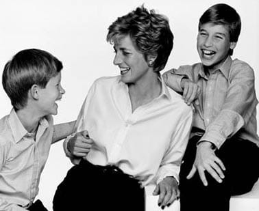 Princes voice support for THT and call on their generation to continue the fight against HIV