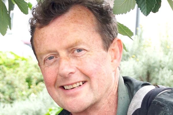 Greens want more ‘movement’ on Mears housing repairs contact