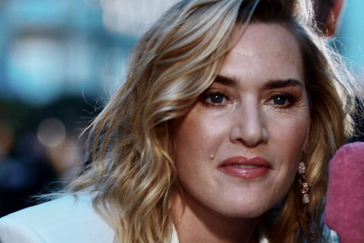 Kate Winslet opens up about same‑sex experiences