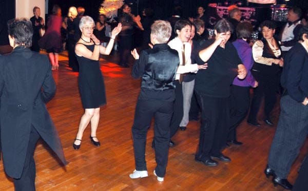 Learn to dance ballroom and latin at ‘Cheek2Cheek’