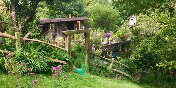 Beacon supporters raise over £2,000 at their ‘Garden Gadabout’