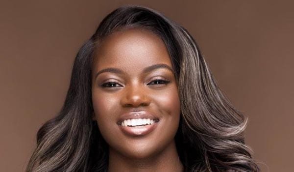 Sherrie Silver shows the world how to Rock the Ribbon