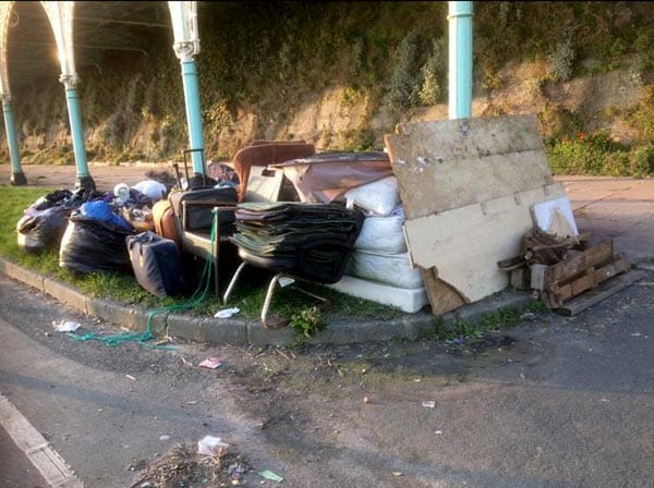 Council ropes in specialists to remove Madeira Terrace rubbish