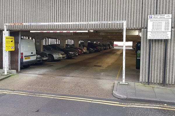 Councillors vote to preserve their parking perks once again