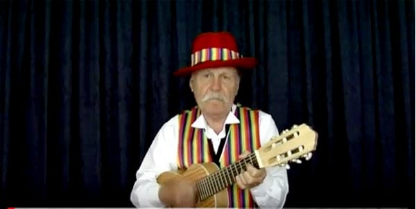 MUSIC PREVIEW: Let’s Join Together – Eric and his small guitar