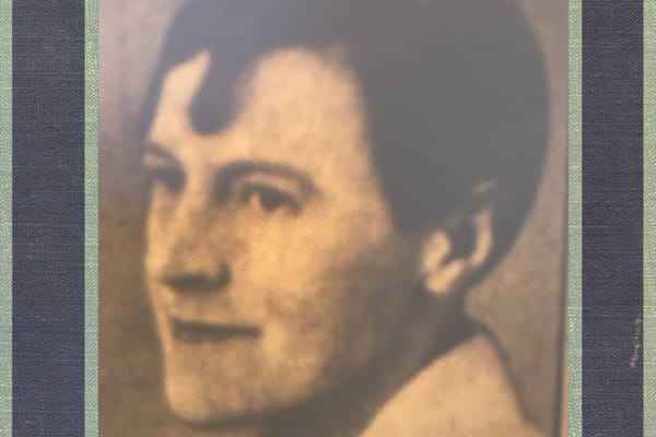 REVIEW: The Last Queen of Scotland by  Ray Barron-Woolford