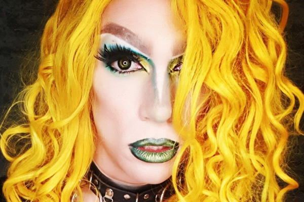 Scene from the Sofa – Five minutes with….Creag Aaro