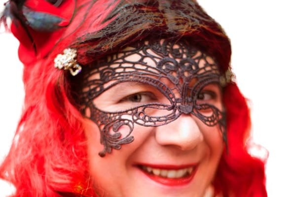 Scene from the Sofa – Five minutes with… Tran-Tula