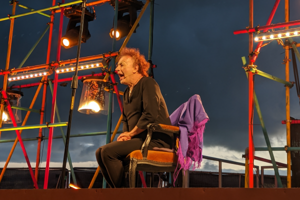 REVIEW: An Audience With Edith Piaf @ Warren outdoors