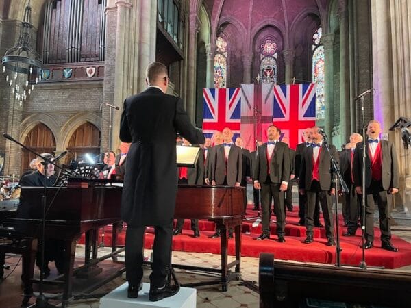 REVIEW: Actually Gay Men’s Chorus: ‘Nobody Does It Better’