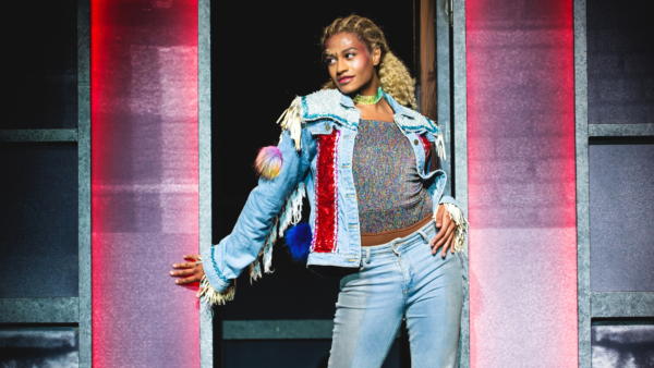 REVIEW: Everybody’s Talking About Jamie @ Theatre Royal Brighton