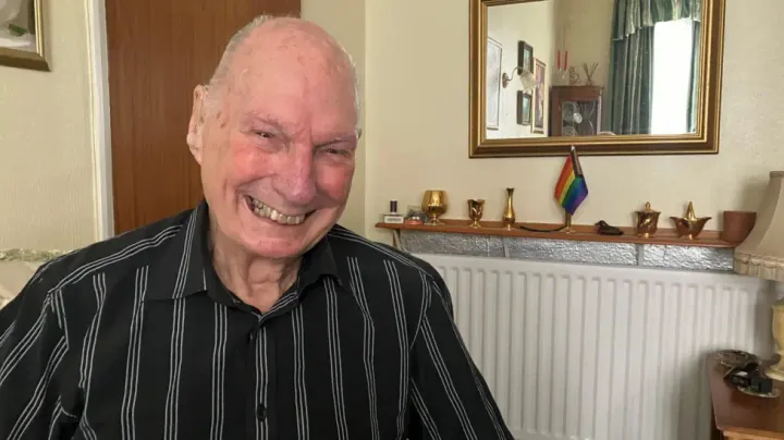 RAF veteran to honour members of the LGBTQ+ community in the armed forces on Remembrance Sunday