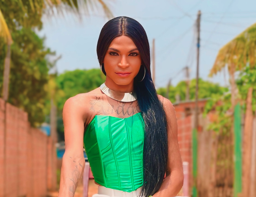 “An irreparable loss”. Trans singer and politician Santrosa found murdered in Brazilian forest