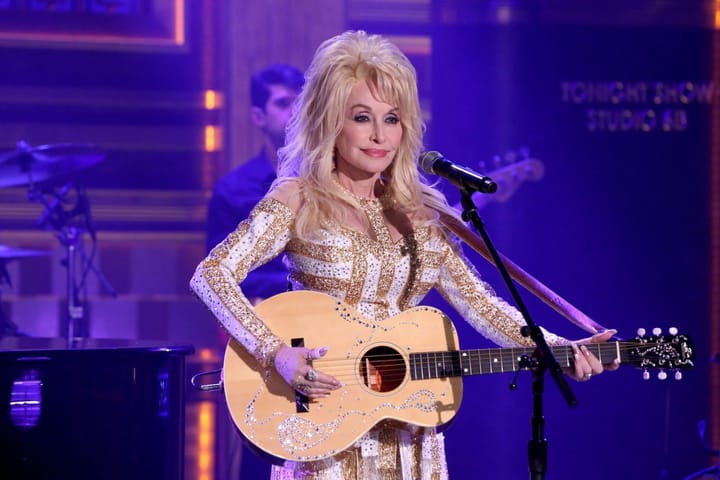 Dolly Parton’s husband, Carl Dean, has died at the age of 82