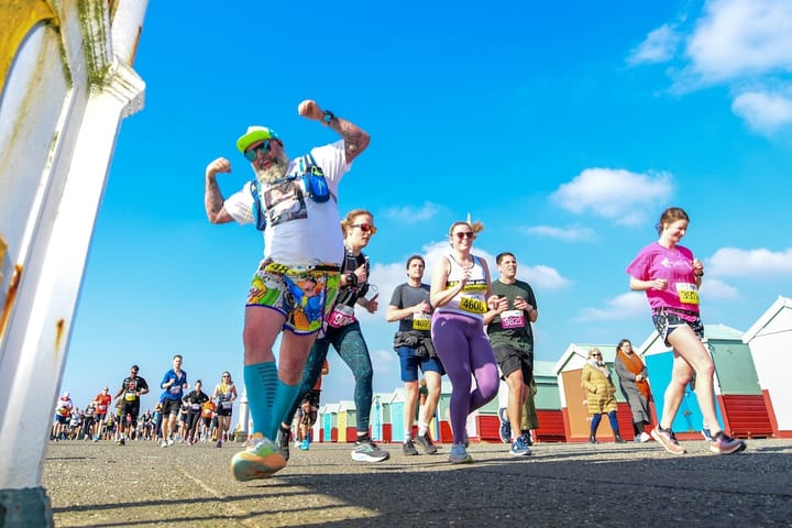 Thousands of runners turn out for Brighton Half Marathon, the largest fundraising event for Sussex Beacon