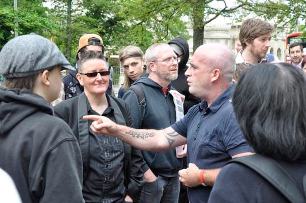 English Defence League lay wreath at Brighton War Memorial