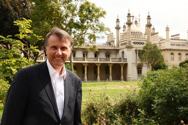 Lib Dem candidate takes fight on tuition fees to students
