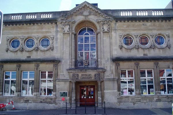 Labour’s library plans “an exercise in spin” say the Greens
