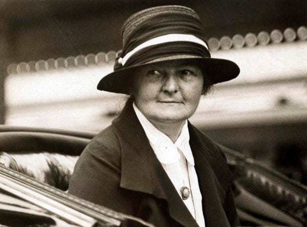 Margaret Bondfield 