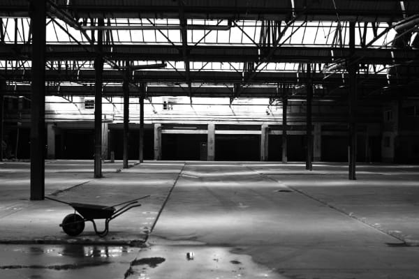 Circus-Street-Landscape-BW