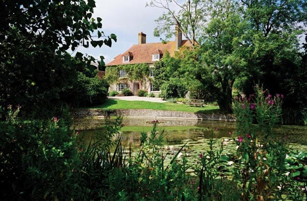 Charleston House: ©  image courtesy of Tony Tree
