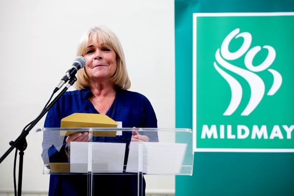 Linda Robson