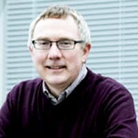 Dr Andrew King