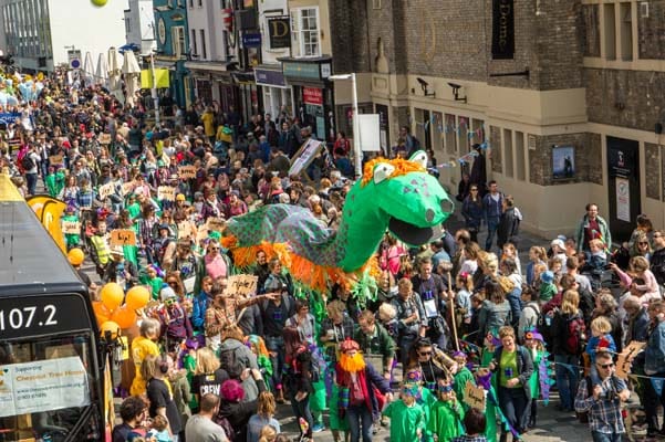 ChildrensParade_VF-1034